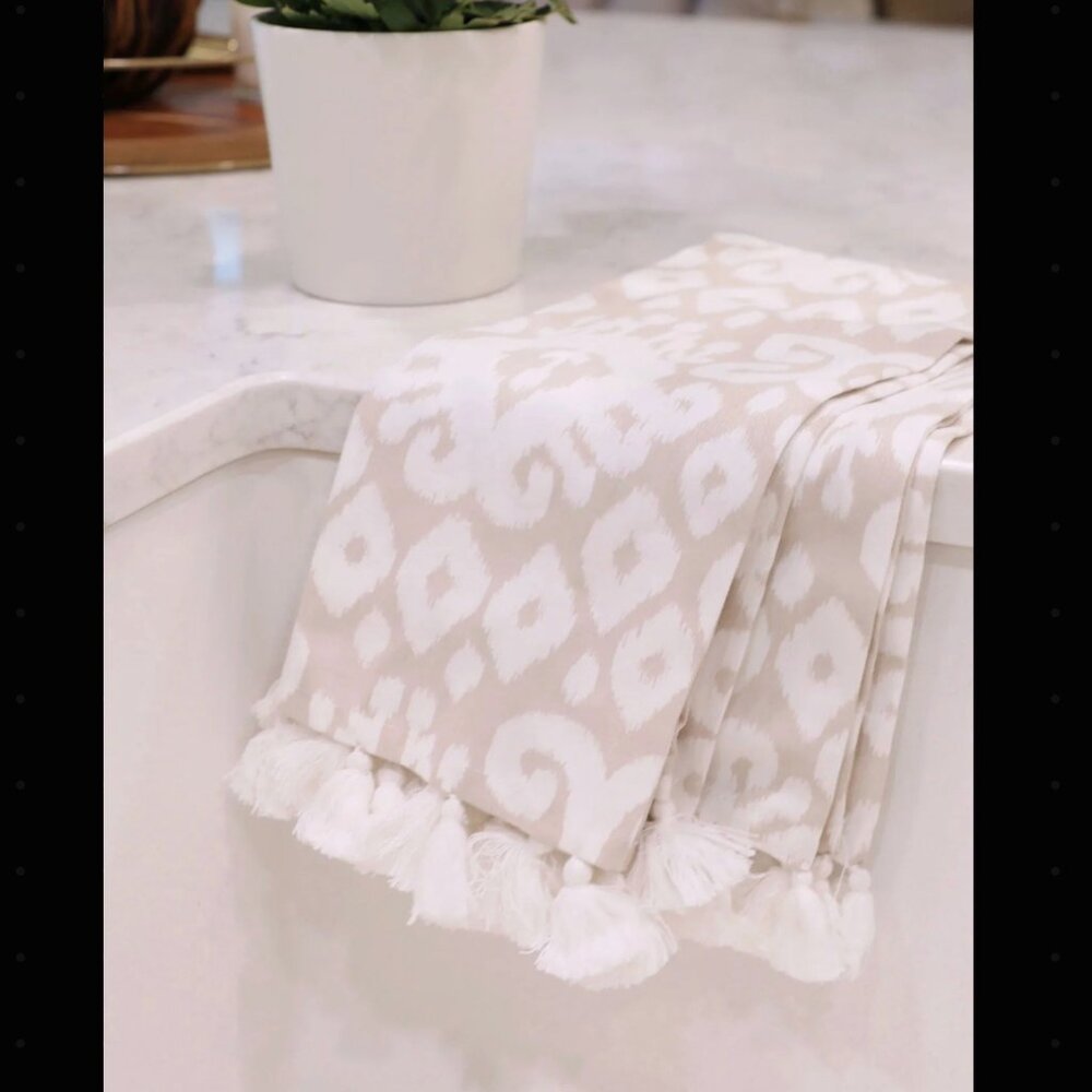 Mary Square - Tea Towel with Tassels Fringe Neutral (Set of 2)